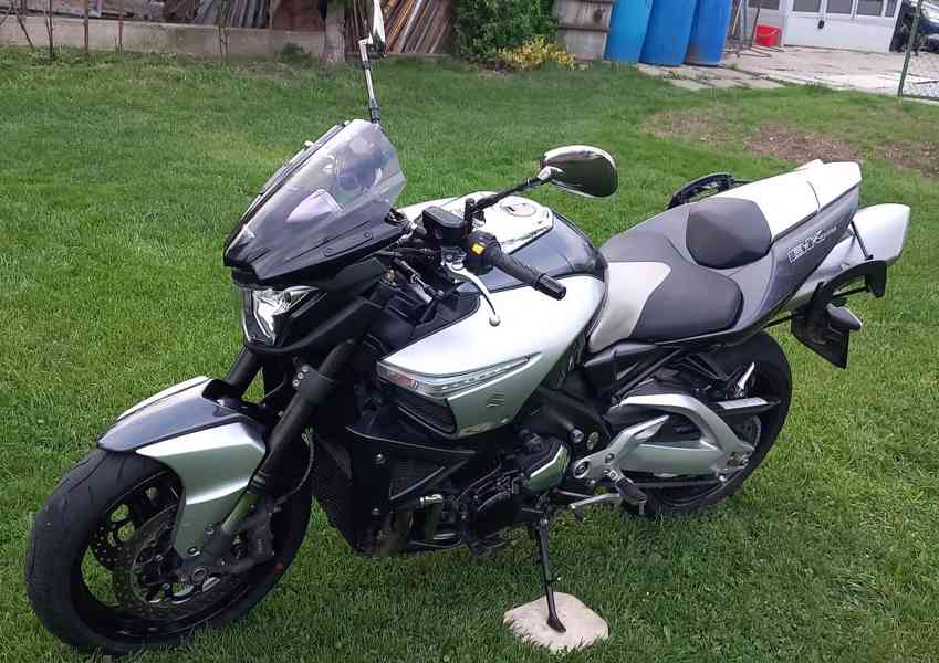 Prodám motocykl Suzuki GSX 1300 B-King - foto 7