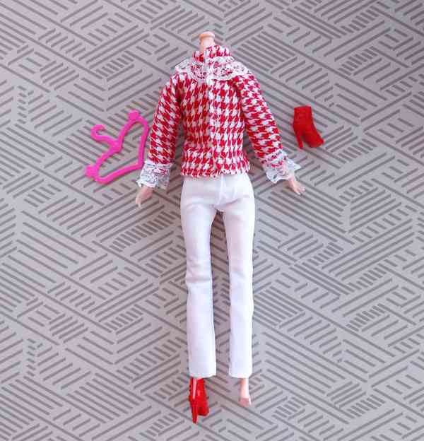 NOVÉ! Set pro panenku Barbie, halenka+ kalhoty+ boty+ramínk - foto 5