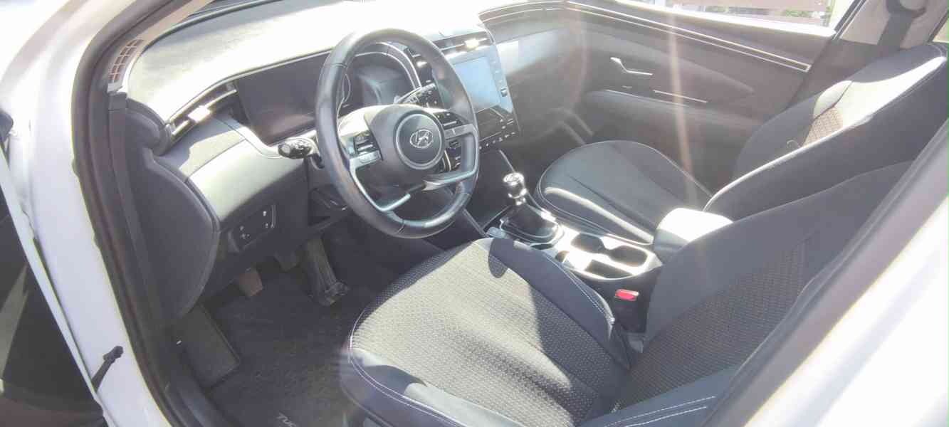 Hyundai Tuscon bíly, 1,6T-GDI-benzin, 2023 - foto 12