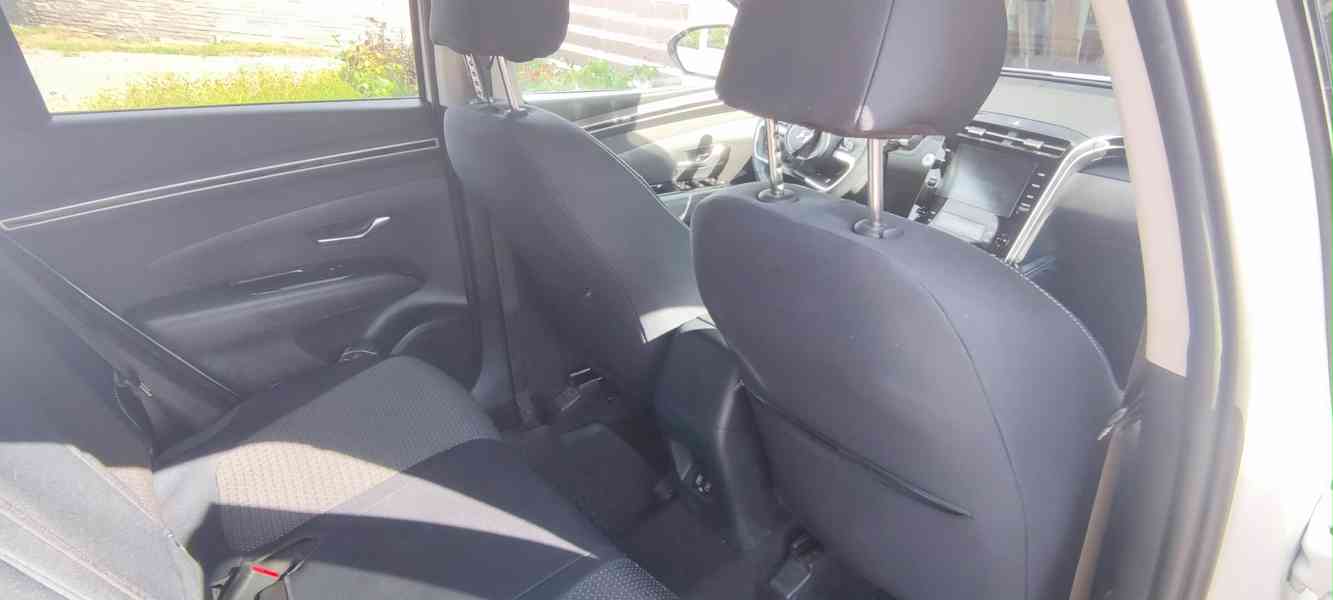 Hyundai Tuscon bíly, 1,6T-GDI-benzin, 2023 - foto 9