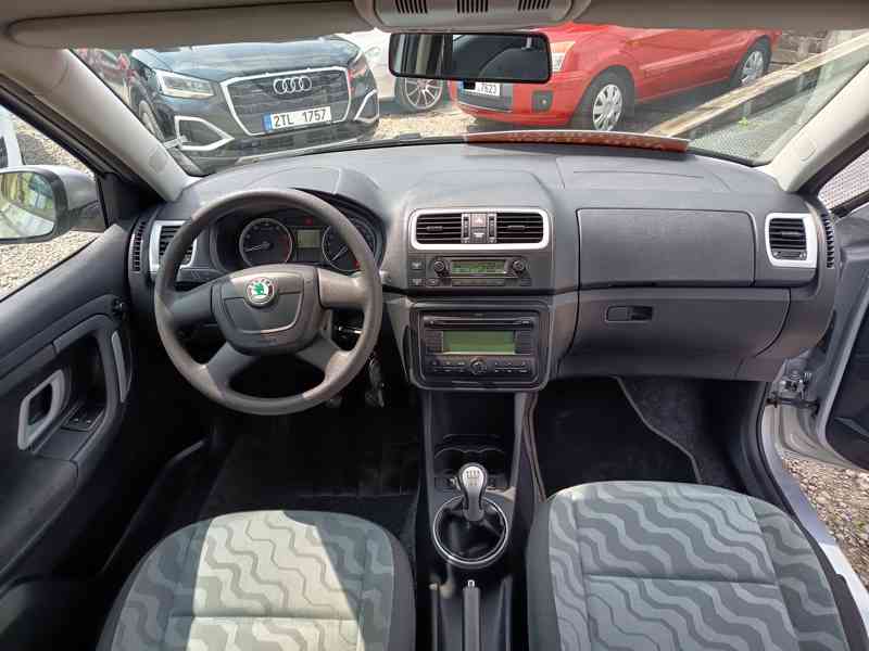 ŠKODA Fabia Combi 1, 4i16V Elegance - foto 21