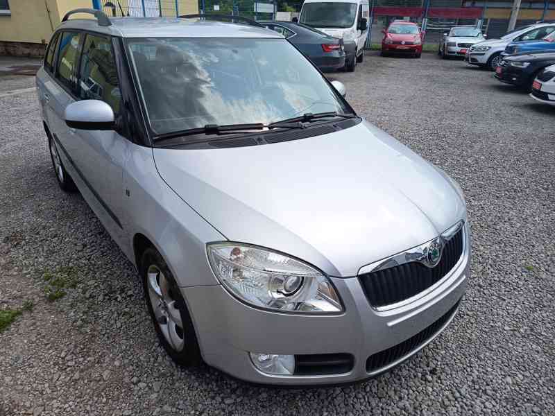 ŠKODA Fabia Combi 1, 4i16V Elegance - foto 2