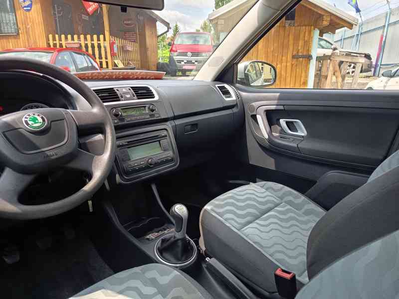 ŠKODA Fabia Combi 1, 4i16V Elegance - foto 19