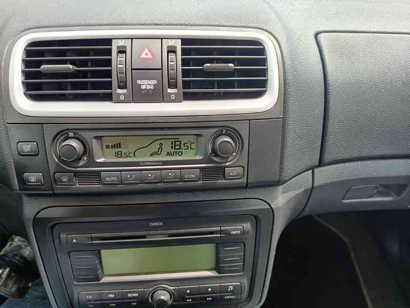 ŠKODA Fabia Combi 1, 4i16V Elegance - foto 29