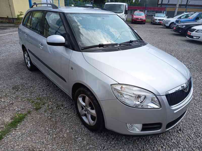 ŠKODA Fabia Combi 1, 4i16V Elegance - foto 1