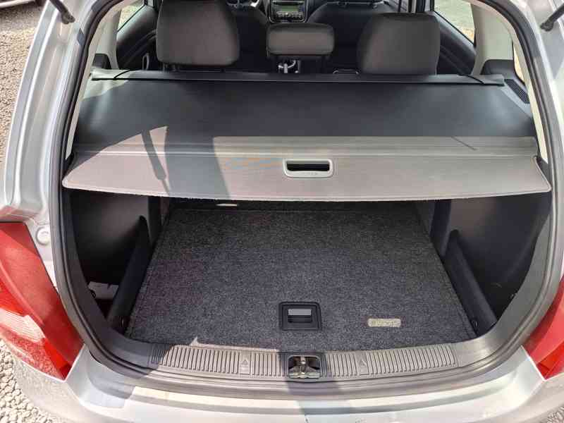 ŠKODA Fabia Combi 1, 4i16V Elegance - foto 27