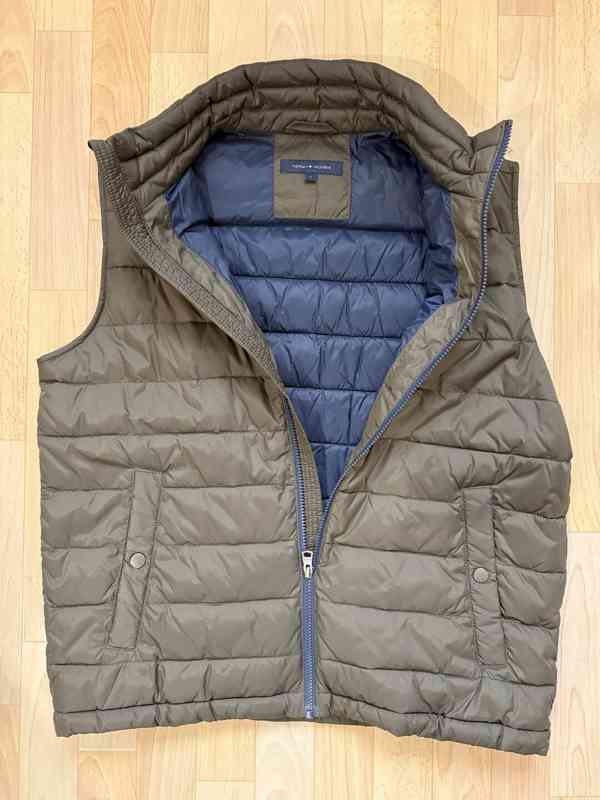 Prodám 100% orig. vestu TOMMY HILFIGER, vel. L, barva šedá - foto 3