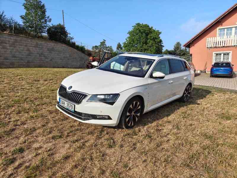 Škoda Superb 2,0   TDI 110kW DSG Laurin & Klement - foto 1