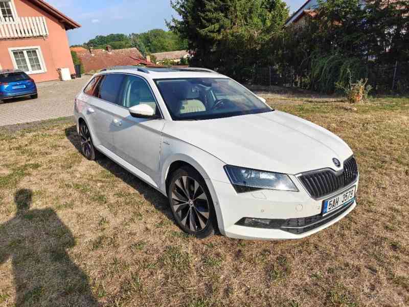 Škoda Superb 2,0   TDI 110kW DSG Laurin & Klement - foto 5