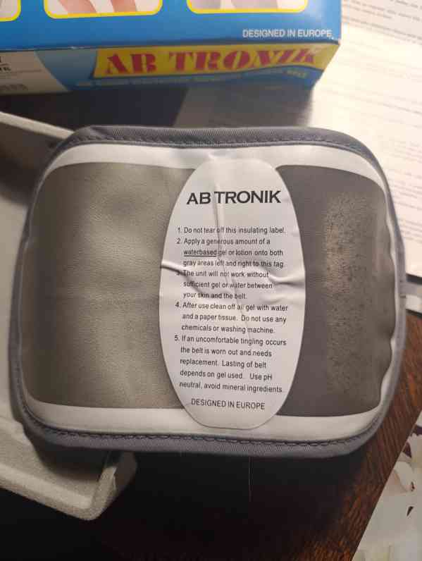 AB TRONIK elektronicky řízený masírovací fitnes pás - foto 3