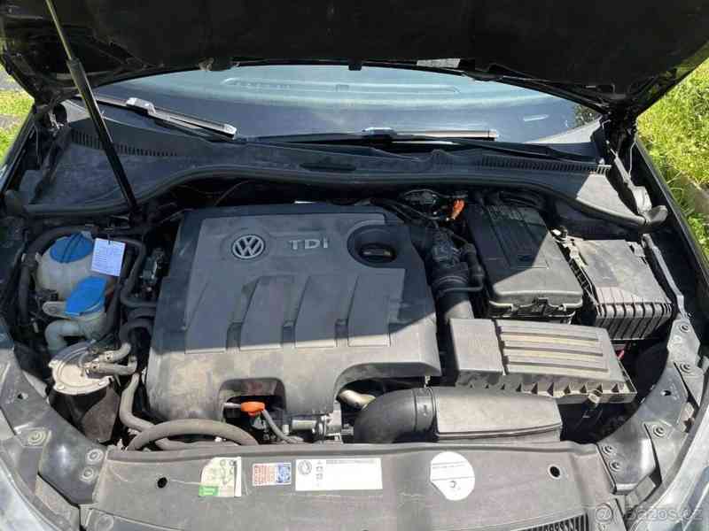 Volkswagen Golf 1,6 TDI,77KW - foto 14