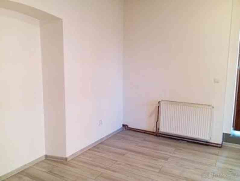 Pronajmu byt 30m2, 1kk - foto 4