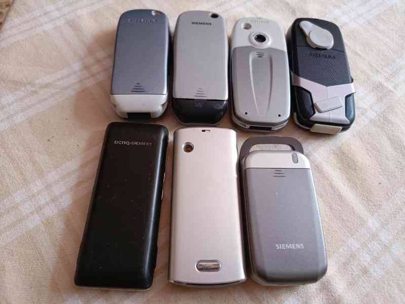 Mobilní telefony Siemens - malá sbírka 18 ks+další navíc - foto 6