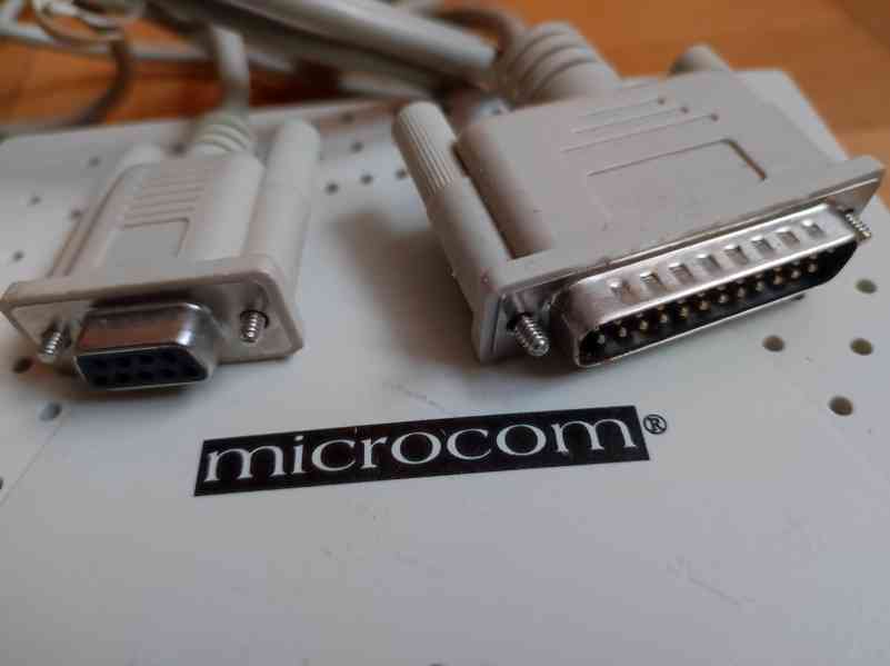 Modem Microcom externí na RJ-11 a COM port - foto 3