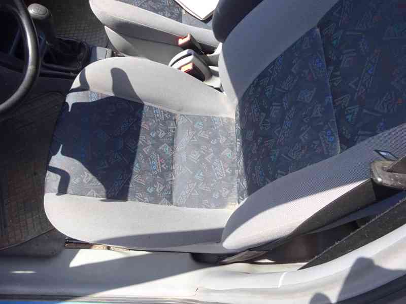 Škoda Felicia 1.6i + LPG r.v.2000 1.Majitel stk:12/2024 - foto 10