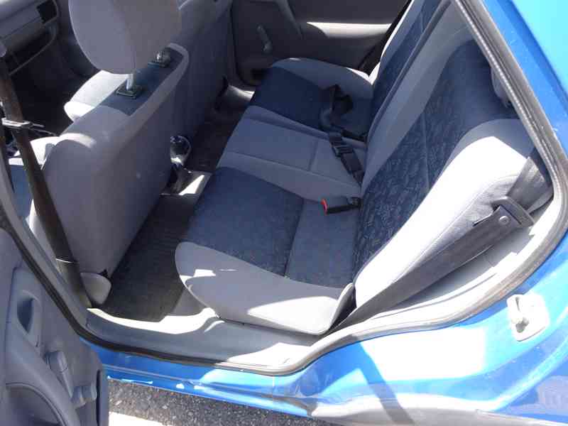 Škoda Felicia 1.6i + LPG r.v.2000 1.Majitel stk:12/2024 - foto 11