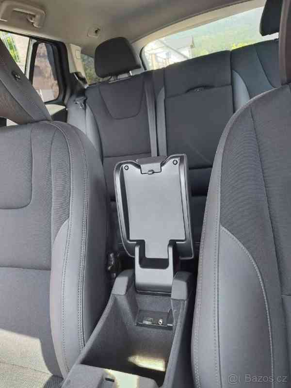 Volvo V60 2,0   100kW rok v.2013 AUTOMAT - foto 19
