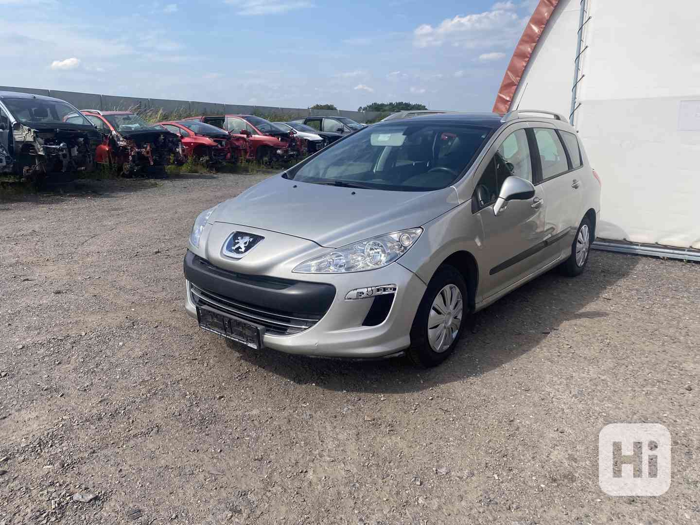 Peugeot 308SW 1,6HDI 66KW 9HX prodám díly z vozu - foto 1