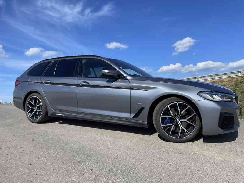 BMW 540d G31 xDrive Touring | V ZÁRUCE | odpočet DPH - foto 2