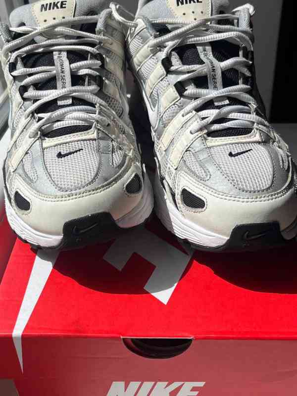 Použité tenisky NIKE P-6000 – velikost 45 - foto 4