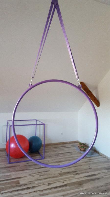 Aerial Hoop s 2 úchyty - nové, ocel, více barev - foto 1