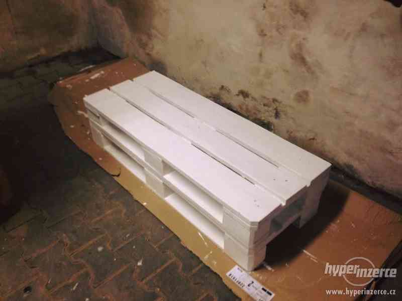 Nábytek z palet, paletový nábytek - foto 7