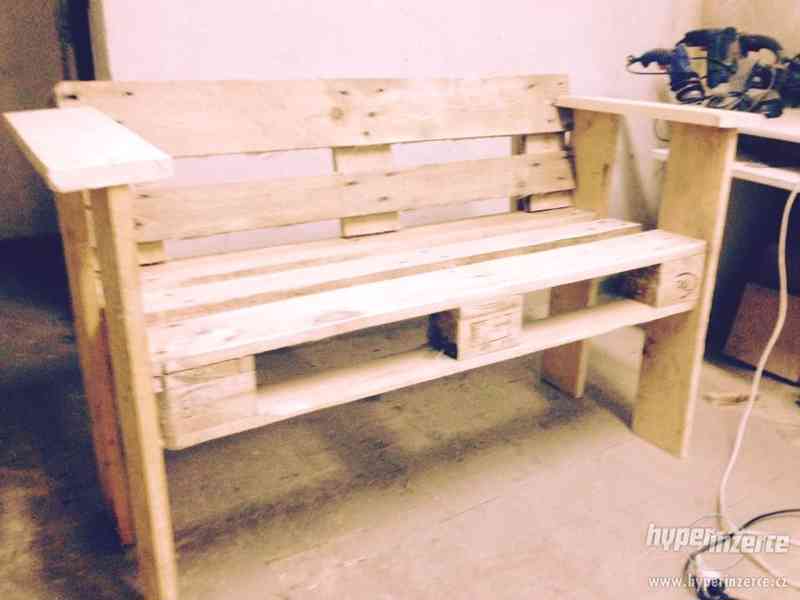 Nábytek z palet, paletový nábytek - foto 10