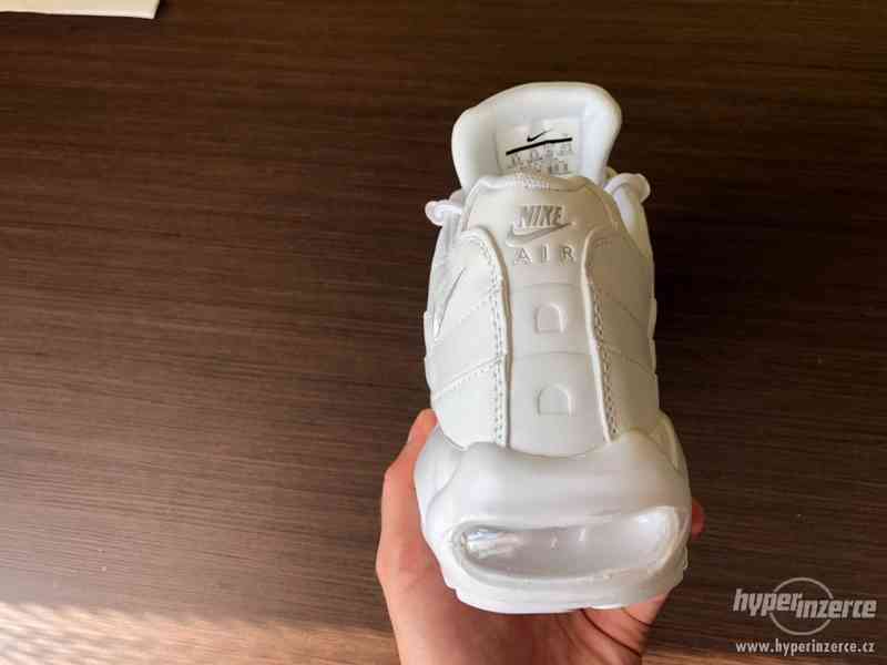 Boty Nike Air Max 95 - WHITE - foto 2