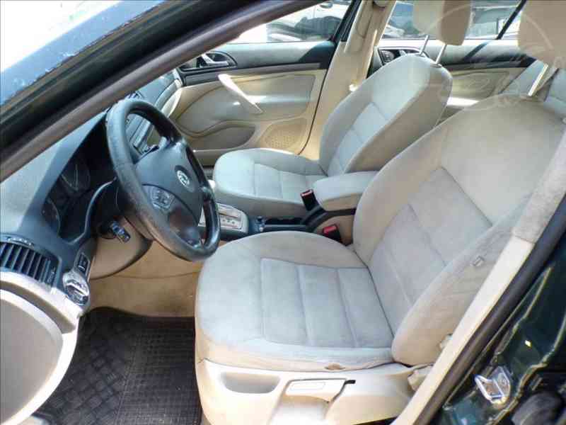 Škoda Octavia 1,9 TDI DSG - foto 7