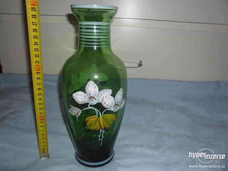 Stará pěkná skleněná váza - foto 1