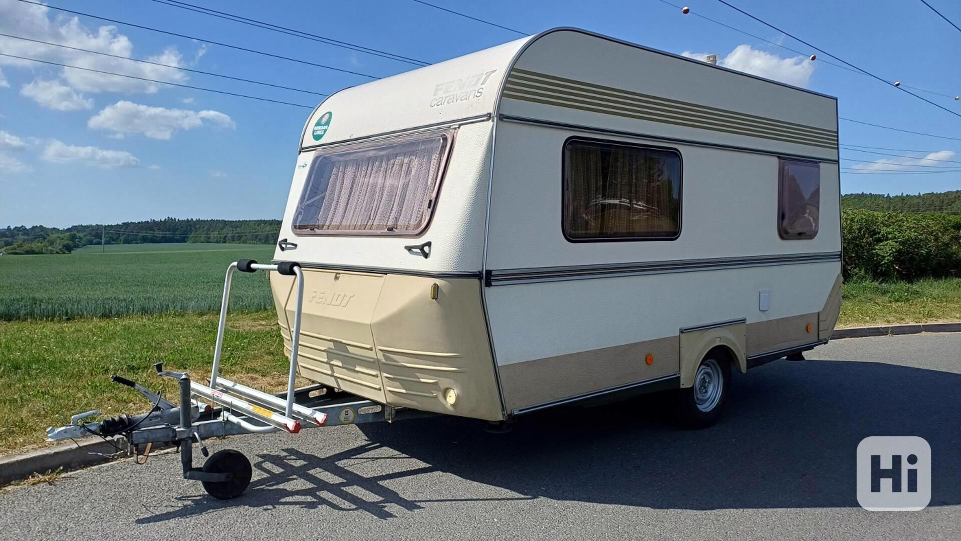 Karavan FENDT + toaleta/markýza/100 km/nová STK - foto 1