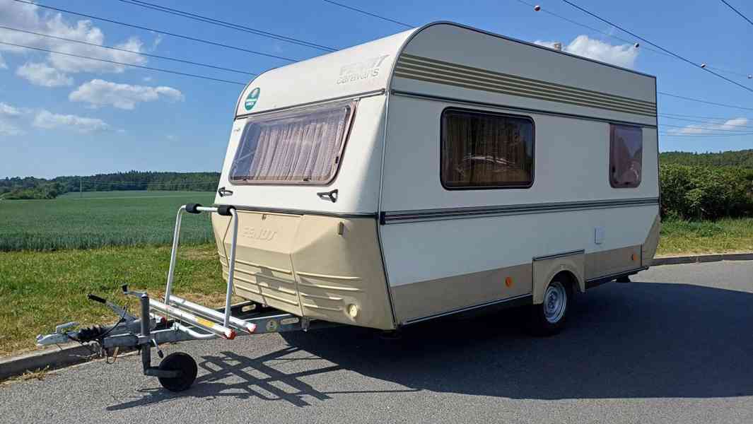Karavan FENDT + toaleta/markýza/100 km/nová STK - foto 1