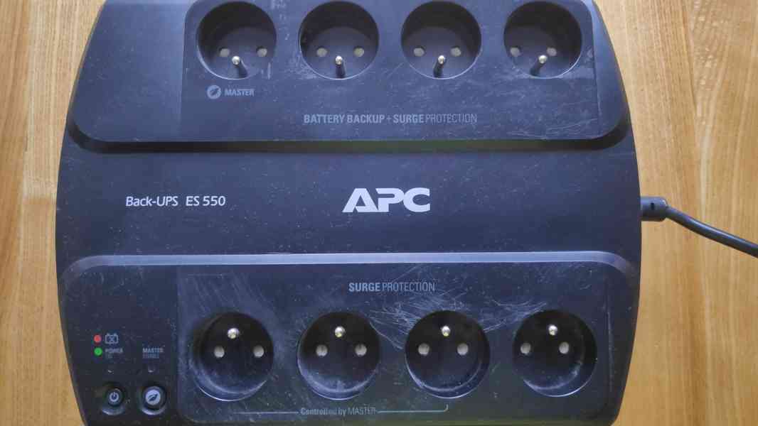Značková UPS APC Back-UPS ES 550 včetně nové baterie | Aukro