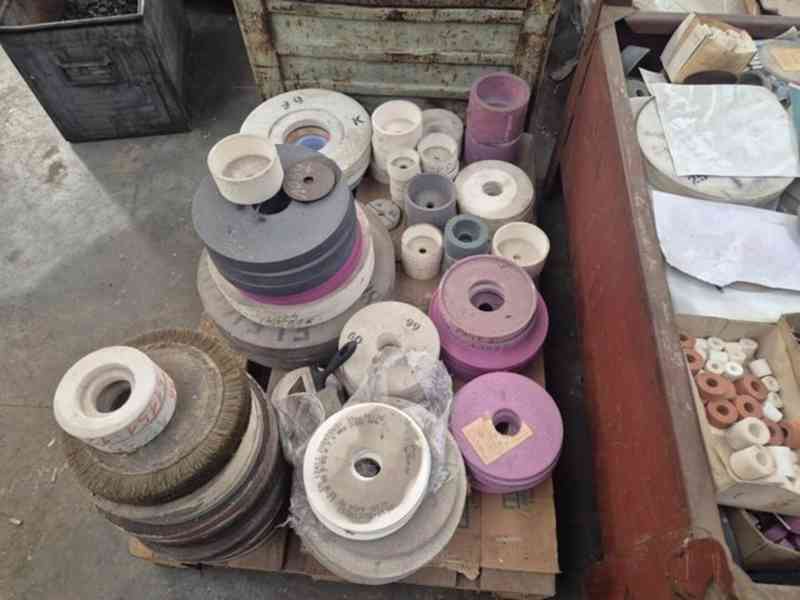 Brusné kotouče - brusivo (16170.) - foto 5