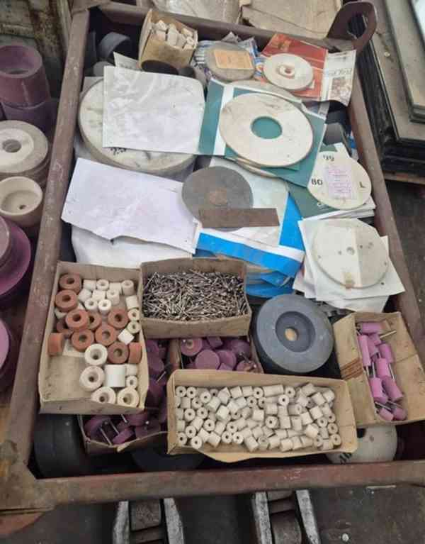 Brusné kotouče - brusivo (16170.) - foto 7