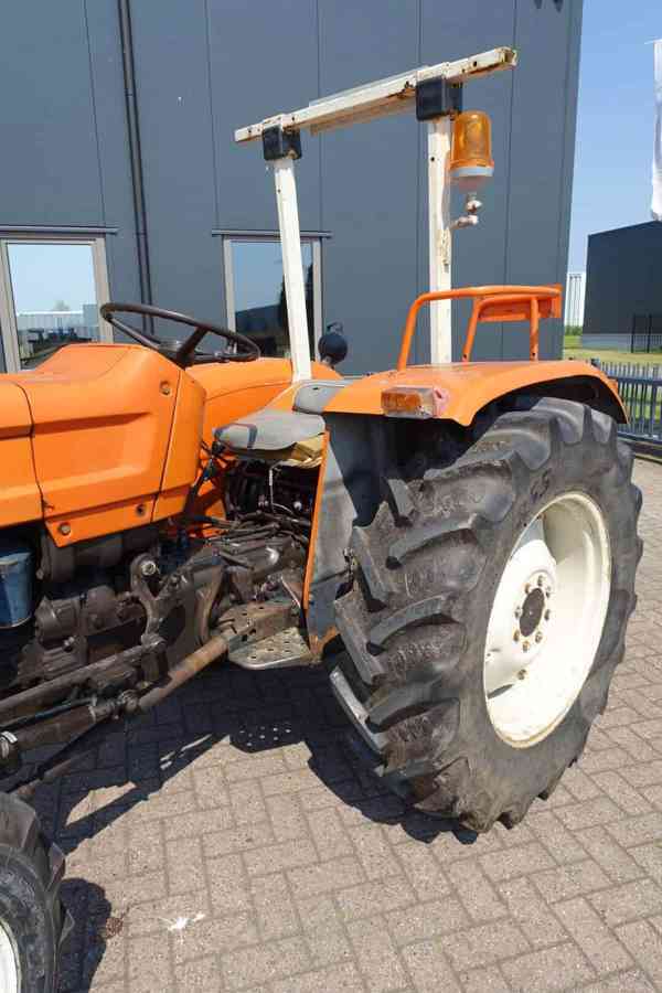 Traktor Fiat 450 4wd - foto 9