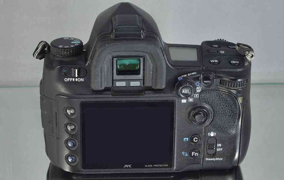 SONY A850 *FX*24,6MPix CMOS*Stabilizace *64000 Exp - foto 7