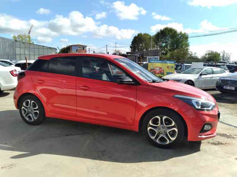 HYUNDAI i20 1.2 62kW SERVISKA,ČR,VYHŘ.SEDADLA,KLIMA - foto 4