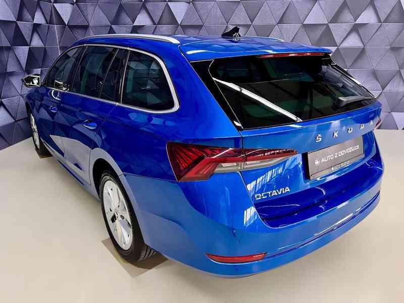 ŠKODA Octavia Combi Style Plus 2,0 TDI 110 kW DSG, 3007 - foto 2