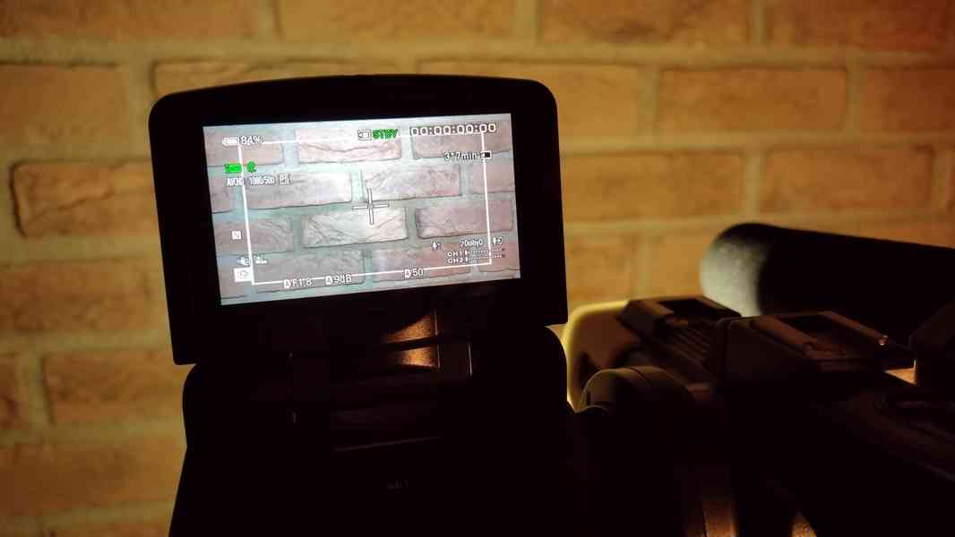 Digitální videokamera SONY HXR-MC2500 - foto 7