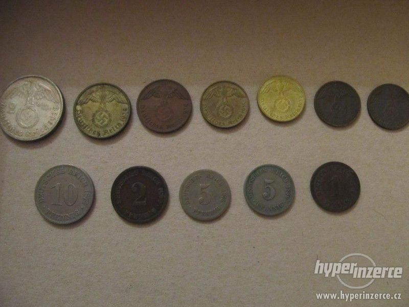 mince a bankovky - foto 13