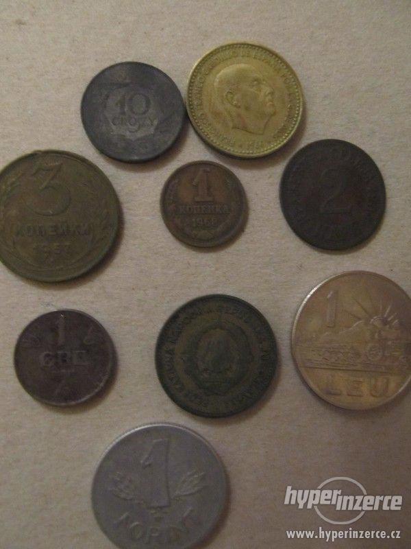 mince a bankovky - foto 27