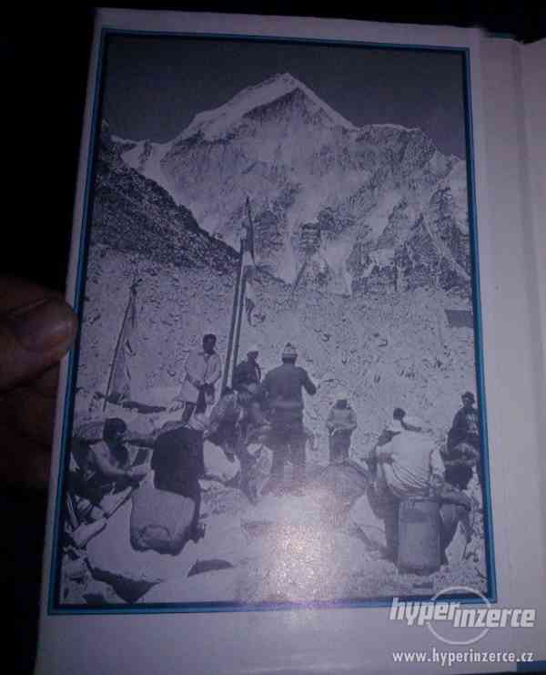 Karl M. Herrligkoffer: MOUNT EVEREST  1976 - foto 2