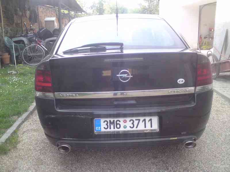 OPEL VECTRA 3,2 GTS V6 155Kw r.v. 2003. Prodám nebo vyměním - foto 4