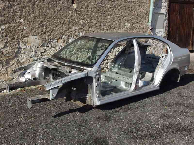 Skelet karoserie Škoda Octavia I RS liftback - foto 2