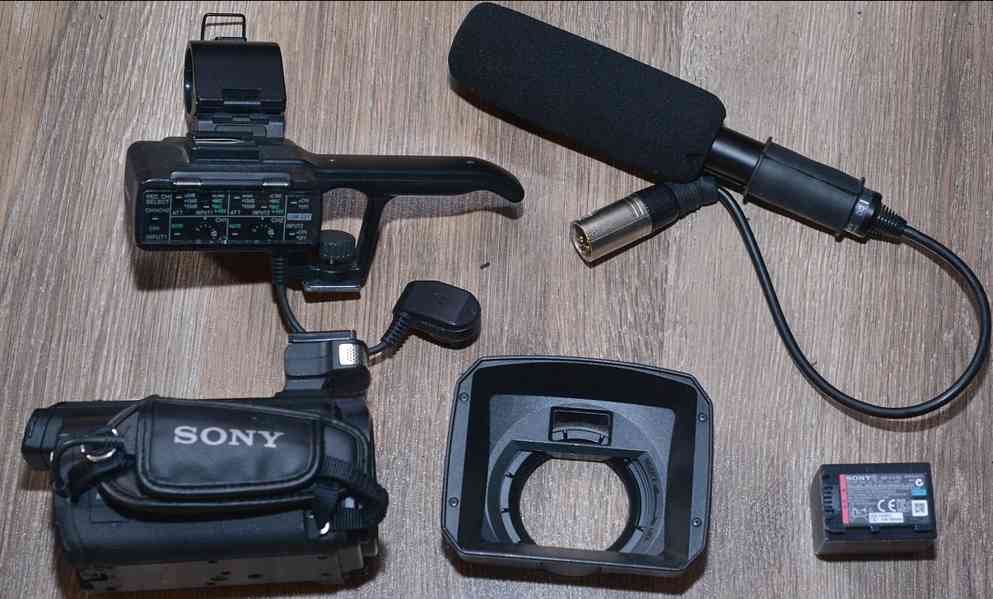 Sony HXR-NX30E Prof. AVCHD Camcorder*FullHD 1080i - foto 4