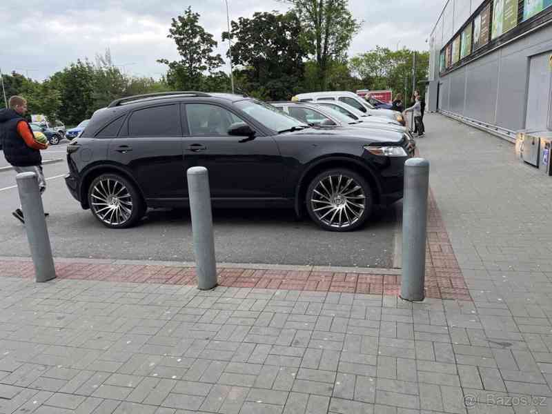 Infiniti FX35 3,5   Infiniti FX 35 - foto 3