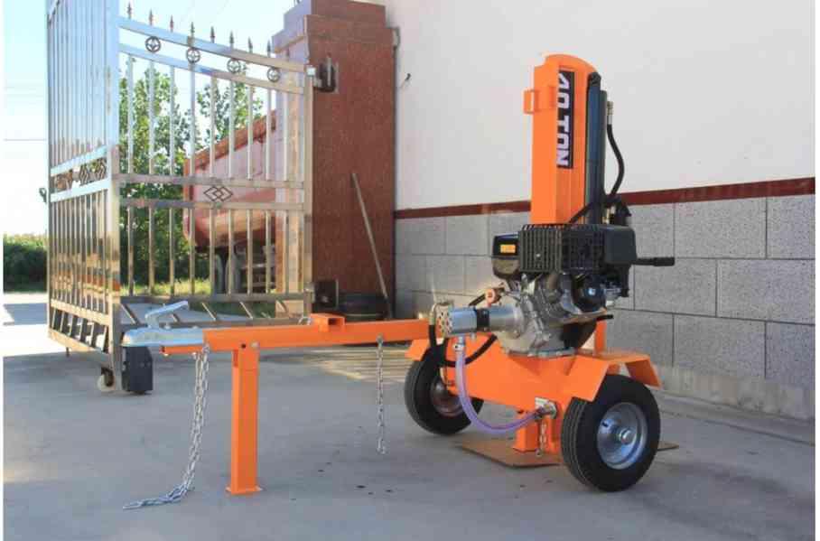 Štípač dříví Digger LS-40TE - 40tun el. start  - foto 9