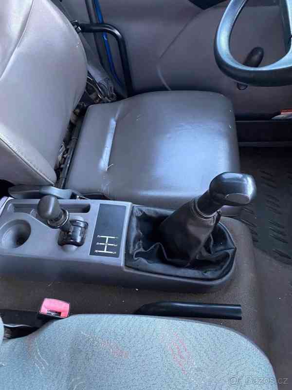 Renault Nákladní přepravník koní - foto 5