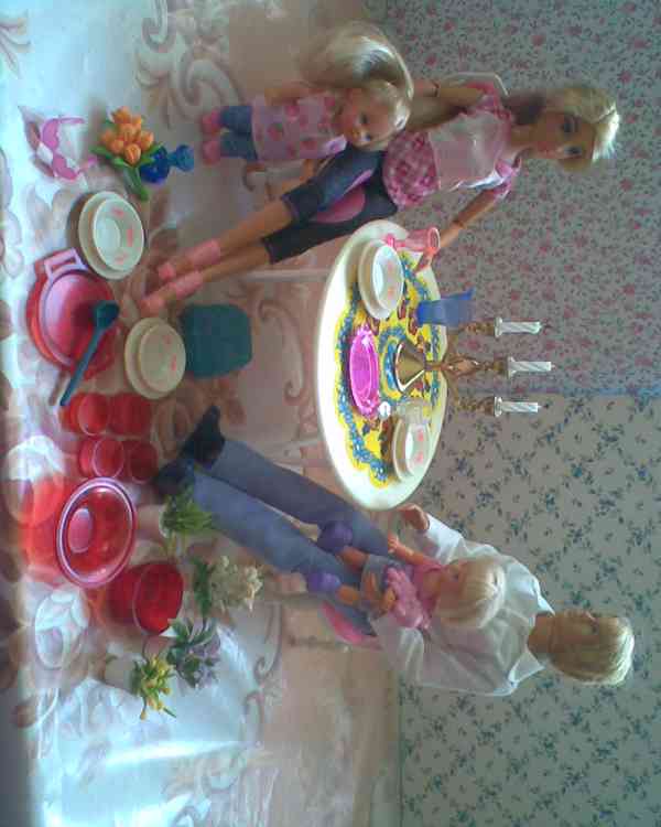 Nová větší sada s Barbie - foto 2